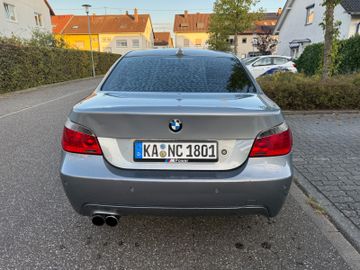 BMW 523 - 8