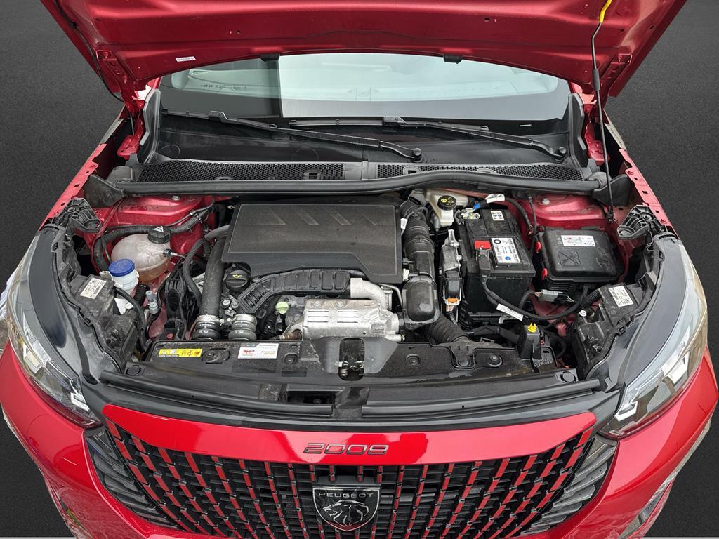 Peugeot 2008 1.2 PureTech 100 Allure