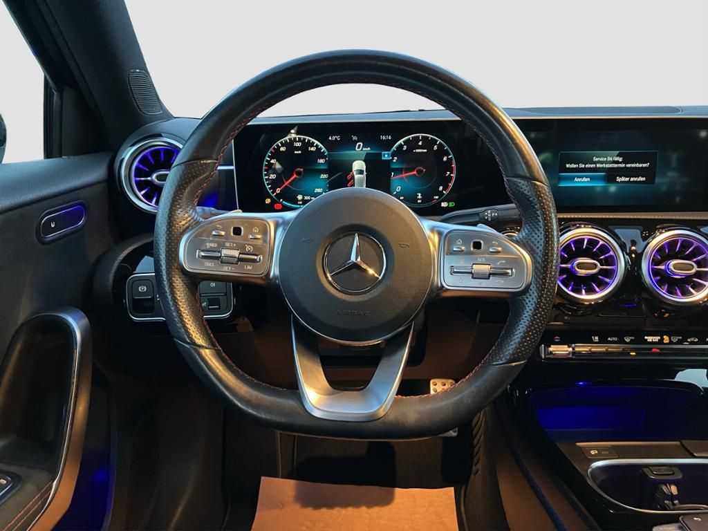 Fahrzeugabbildung Mercedes-Benz A 200 AMG*PSD*LED*KAMERA*NAVI-PREMIUM*AMBIENTE