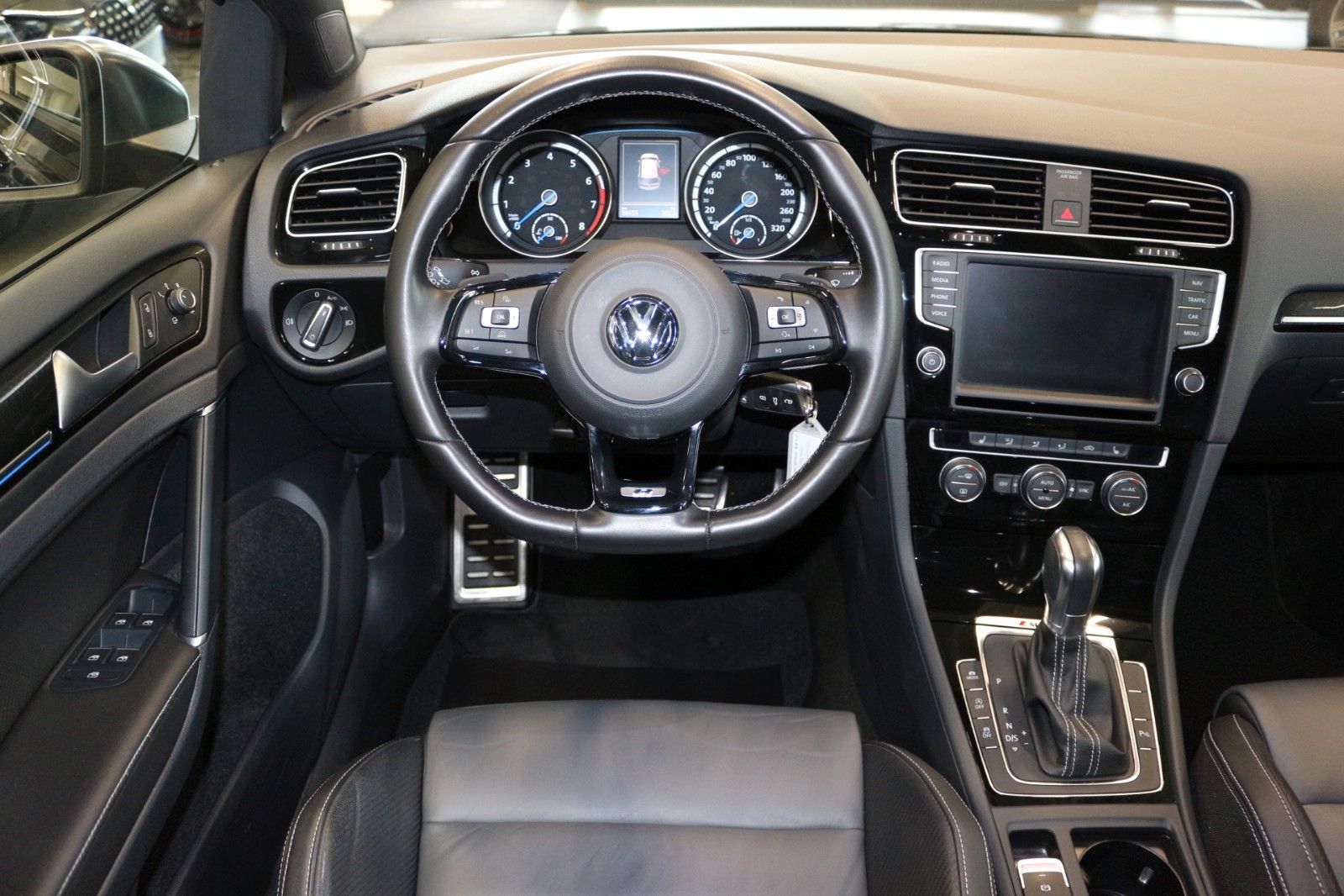 Volkswagen Golf R 2.0 TSI DSG 4MOTION BMT Kamera*Bi Xenon