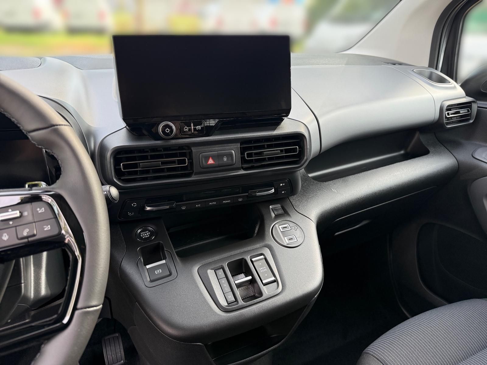 Fahrzeugabbildung Fiat Doblo XL Kombi 130 AT8