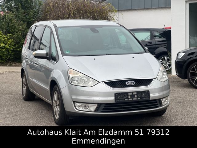 Fahrzeugabbildung Ford Galaxy Ghia 7 Sitze