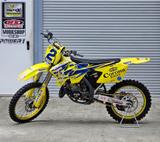 Suzuki RM-125 RM 125 - SUZUKI RM 125
