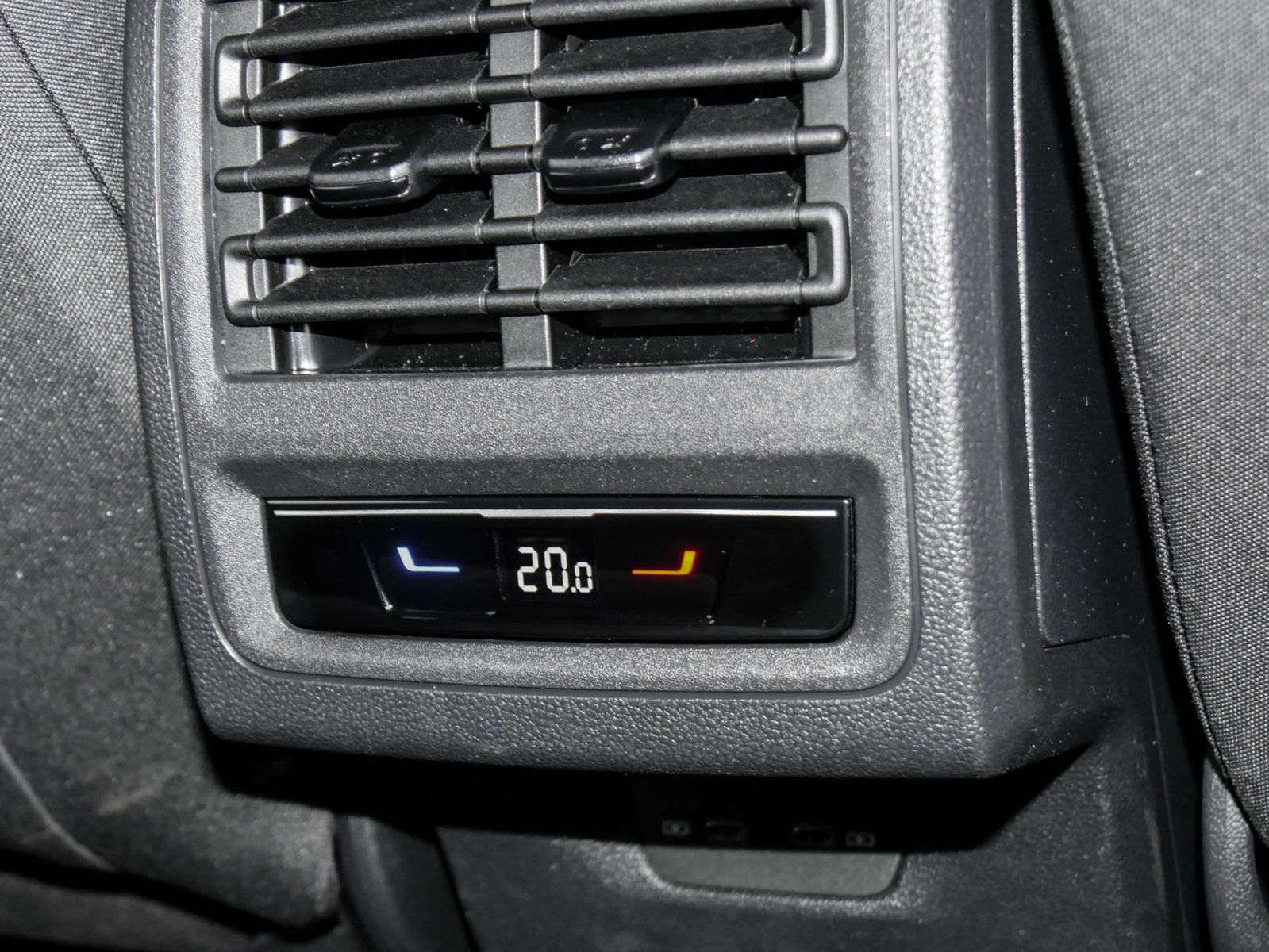 Volkswagen Golf - Bild 14