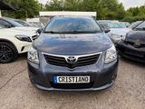 Toyota Avensis Kombi Executive - Toyota Avensis aus 2009 mit Diesel-Antrieb