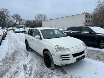 Porsche Cayenne - 3