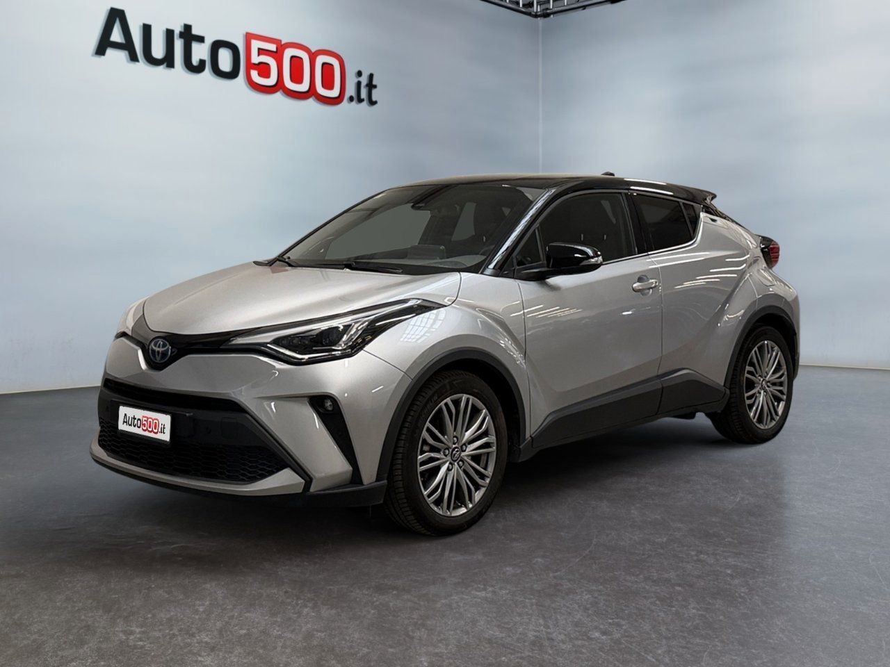 Toyota C-HR 2.0h Lounge e-cvt