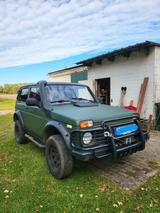Lada Niva 1.7 L - Lada Niva: Allradantrieb, 1.7