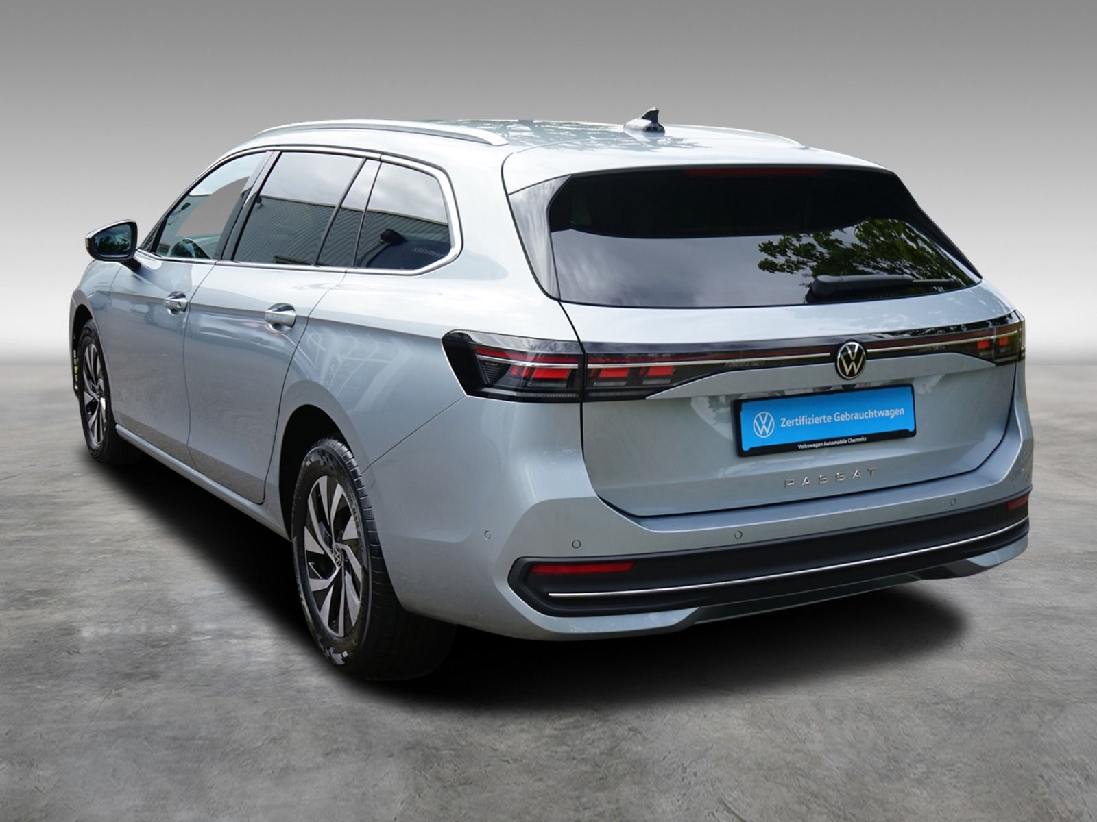 Volkswagen Passat Variant 2.0 TDI Business Head-up IQ.LIGHT foto 4
