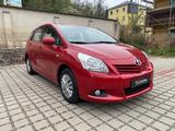 Toyota Verso Benzin Life - gebrauchte Toyota Verso aus dem Jahr 2010