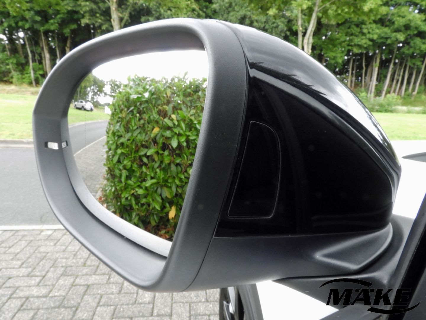 T-Roc Life 1.5 TSI DSG AHZV RFK LED ACC PLA ALU