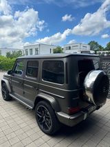 Mercedes-Benz Mercedes- Benz G63 AMG - : Braun, Mercedes