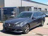 Mercedes-Benz E 200 E T-Modell E 200 CDI BlueEfficiency - Mercedes-Benz E 200: Cdi Blueefficiency