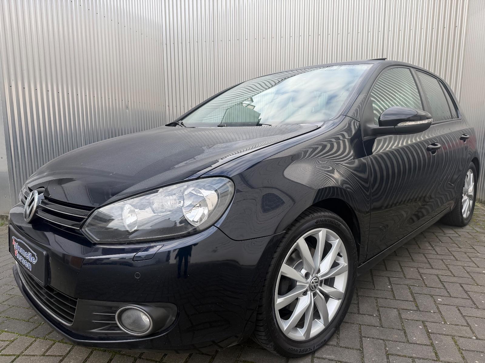 Volkswagen Golf 1.2 TSI Style Schiebedach TÜV neu