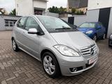 Mercedes-Benz A 200 5-türig 1.Hand+AUTOMATIK+79TKM+Pano+PDC - gebrauchte Mercedes-Benz A 200 aus dem Jahr 2011