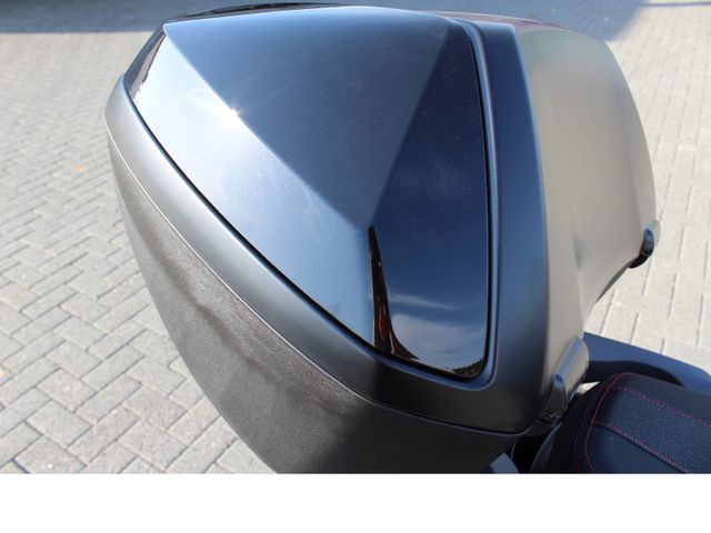 Honda Forza125 Special Edition