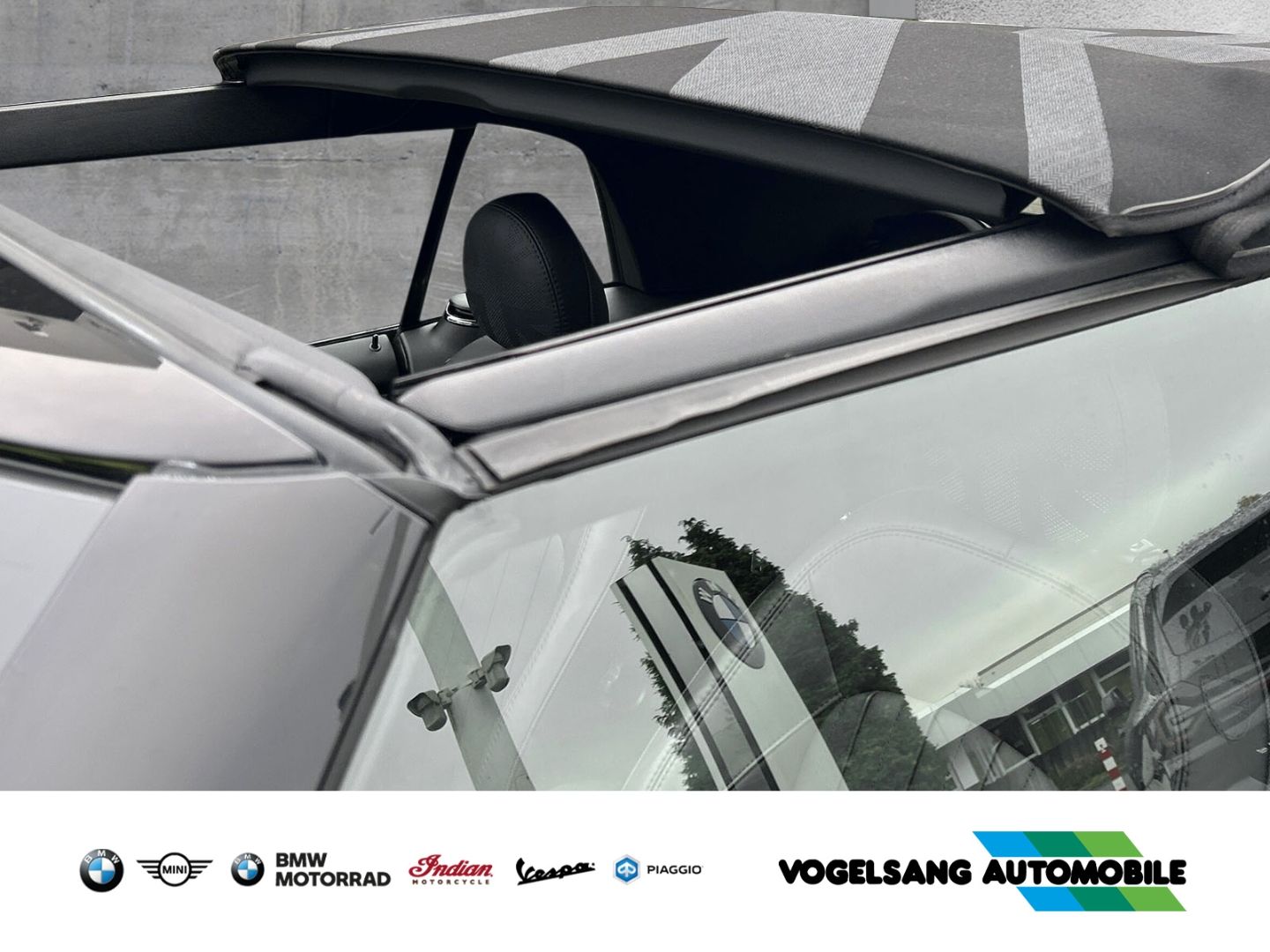 Fahrzeugabbildung MINI Cooper S Cabrio MINI Yours Trim,HeadUp,Rückfahrk