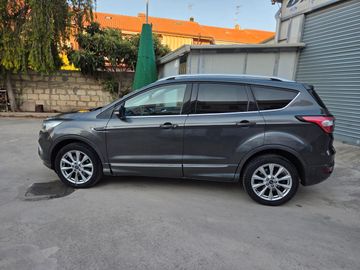 Ford Kuga - 7