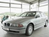 BMW 520i KLIMAAUTOMATIK/SOMMERREIFEN NEU/33 T KM - BMW 520 aus 1996: 520i