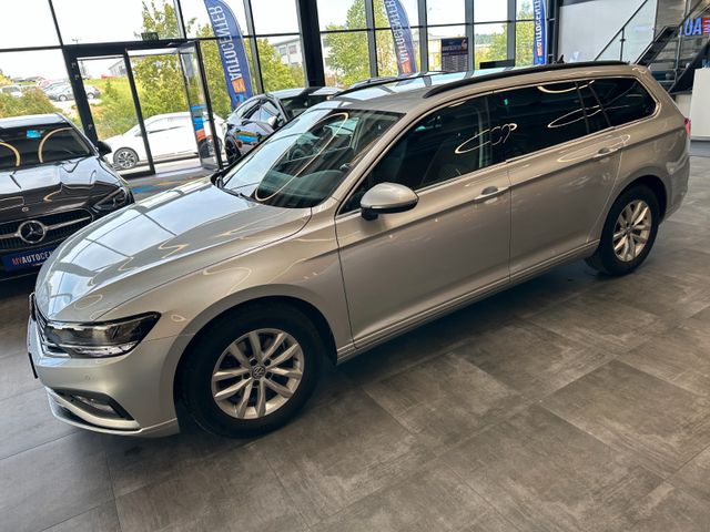 Volkswagen Passat *KEYLESS*ACC*AHK*NAV*3-ZONEN*LED*