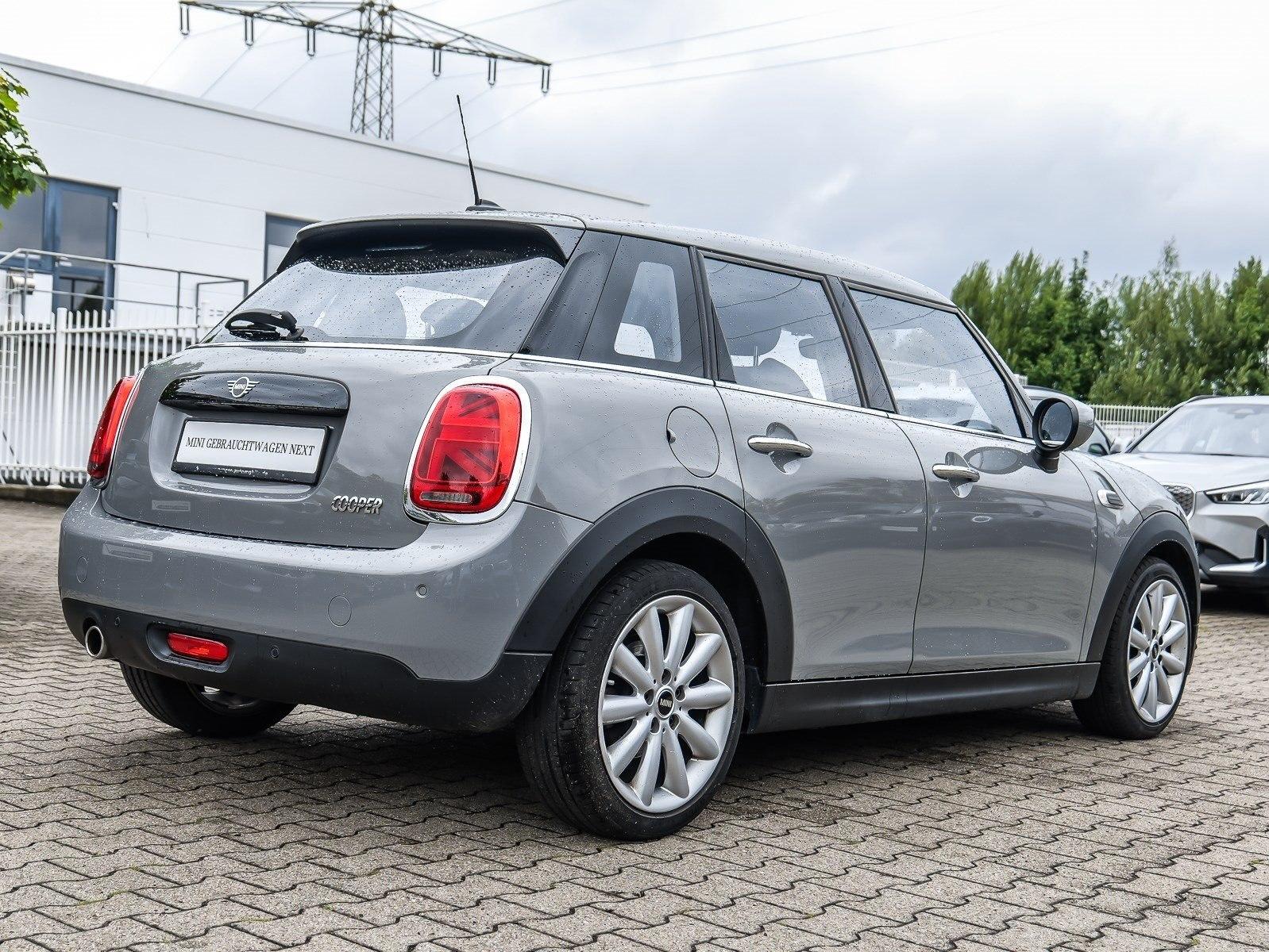 MINI Cooper 5-Türer+Chili II+SHZ+PDC+Tempomat+LED+NAV