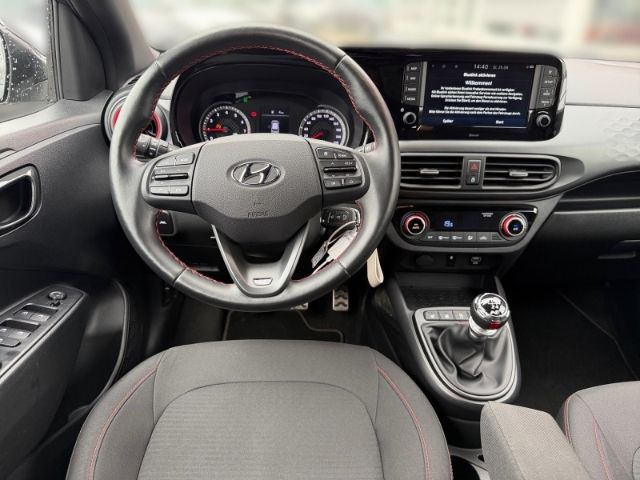 Fahrzeugabbildung Hyundai i10 1.0 N Line +KLIMA+NAVI+RFK+SHZ+PDC+CARPLAY+U
