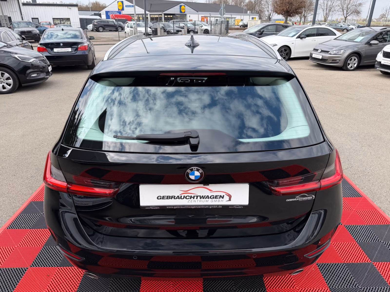 BMW 318d Touring Advantage*LED*Kamera*