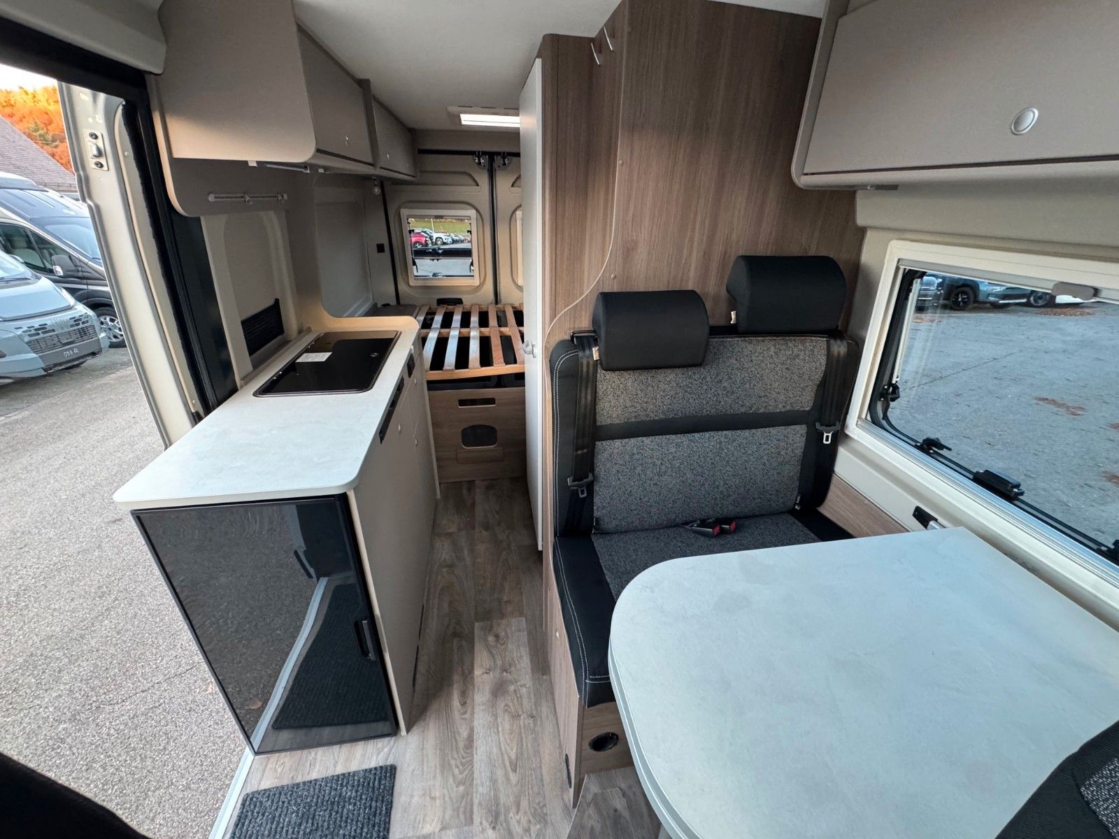 Fahrzeugabbildung Carado CVE600 PRO | Autom. | Komf-Basic-Style Pak. Navi