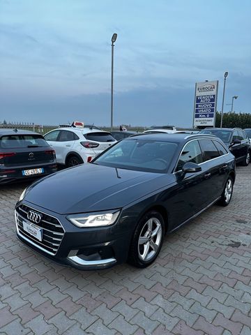 Audi A4 Avant 35 TDI/163 CV S tronic Business Ad