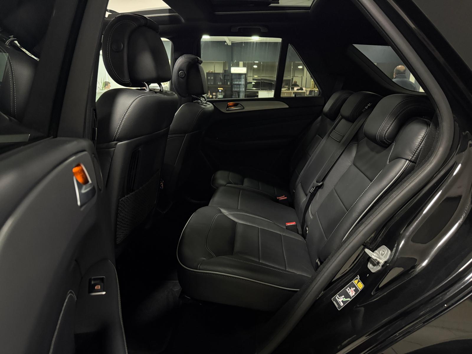 Mercedes-Benz ML 500 BE 4M 7G AMG-LINE*PANO*DISTR*360*AIR.*AHK