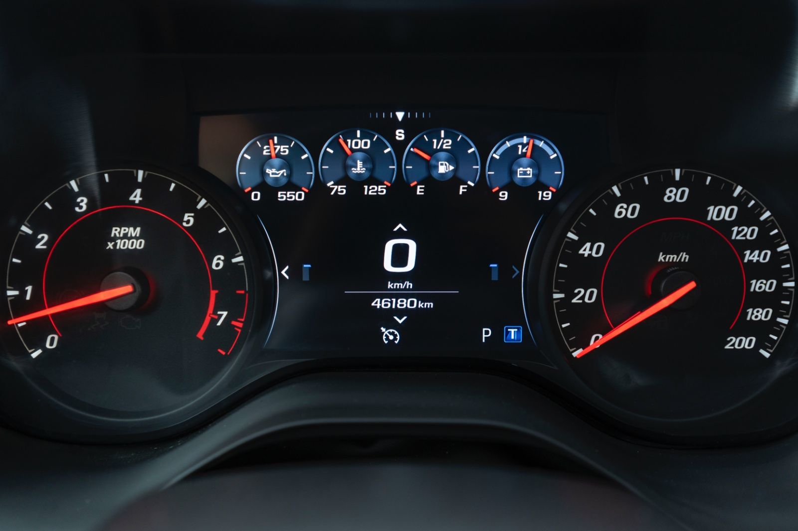 Fahrzeugabbildung Chevrolet Camaro SS 6,2L HUD LED BOSE KAM CARPLAY TOTW