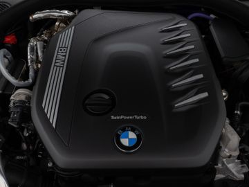 Fahrzeugabbildung BMW 540d xD Tour M Sport HUD HiFi Laserlicht 19``