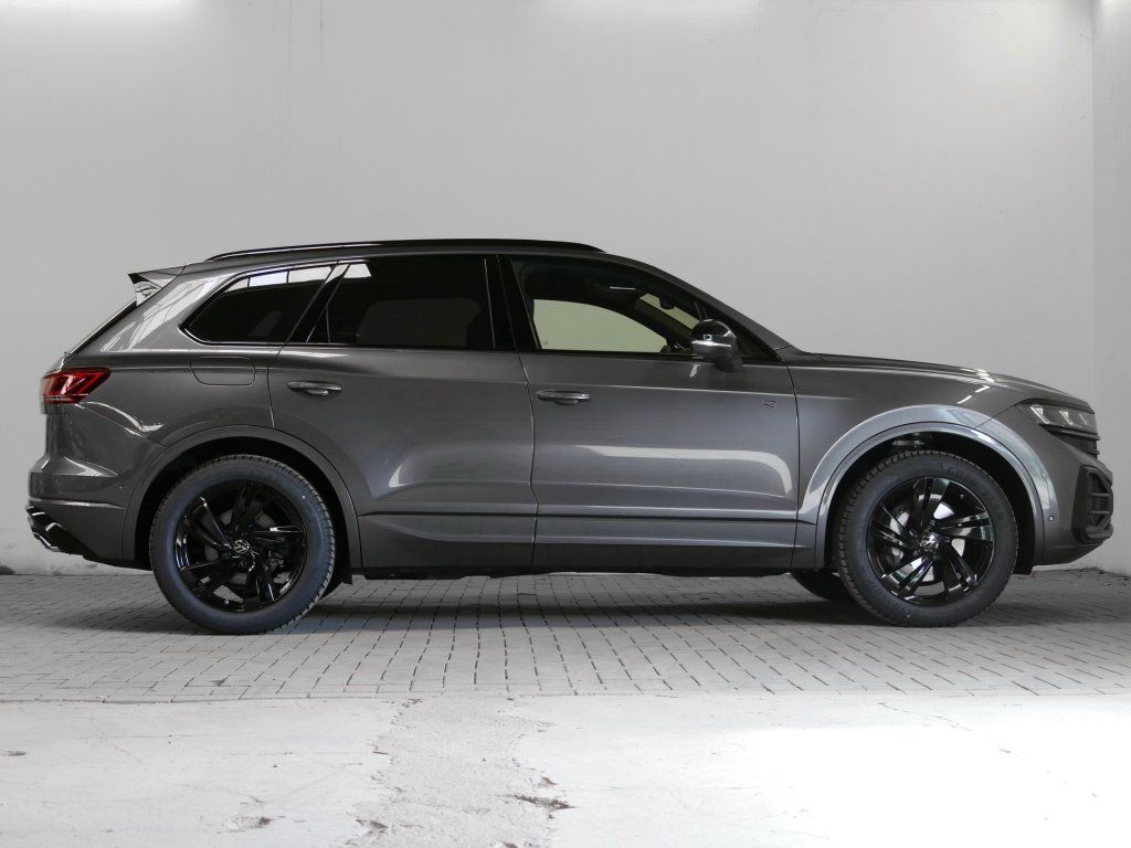 Fahrzeugabbildung Volkswagen Touareg 3.0 TDI 4Mot. R-Line AHK Kamera ACC DYNA