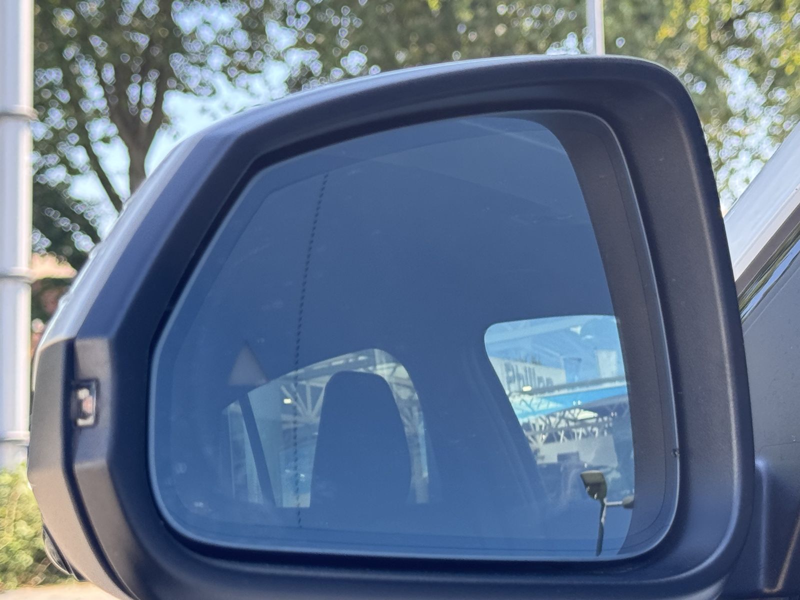 BMW iX2 - Bild 14