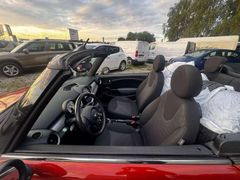 Fahrzeugabbildung MINI One Cabrio One  Bixenon PDC 8fach bereift Scheck