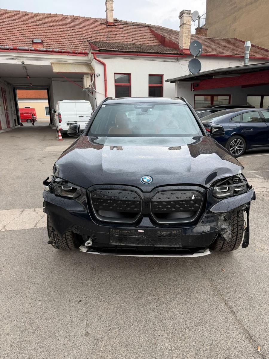BMW iX3 Inspiring M Sport
