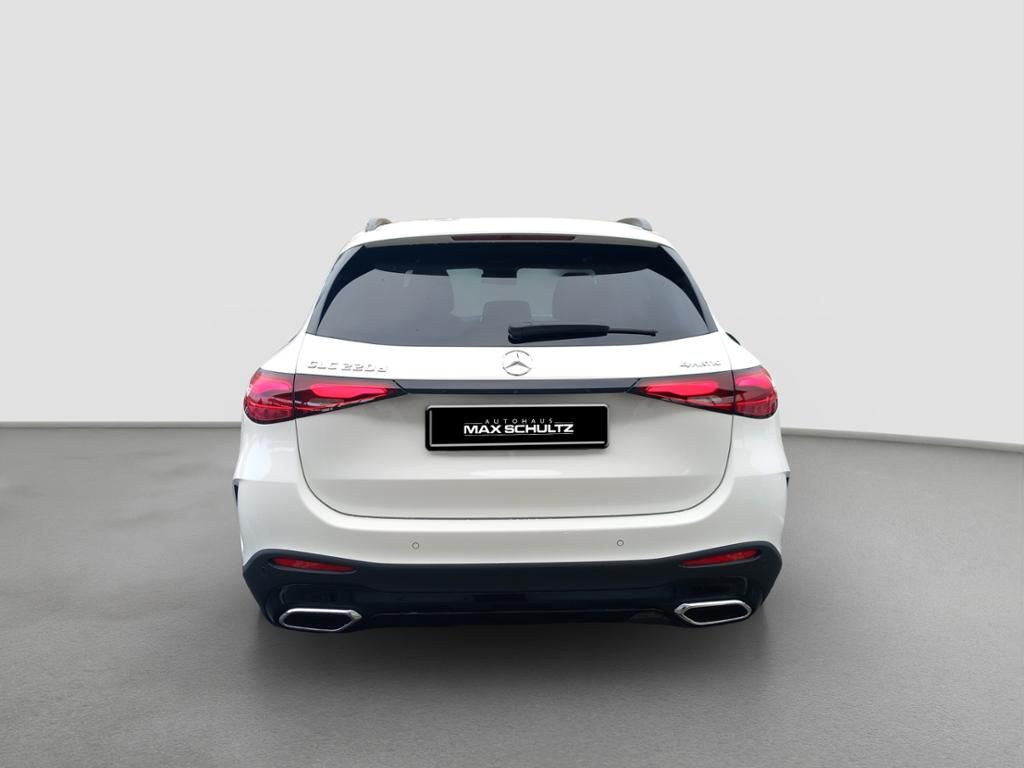 Fahrzeugabbildung Mercedes-Benz GLC 220 d 4MATIC AMG*AHK*Night*Distronic*Kamera*
