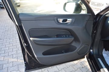 Volvo XC60 - 8