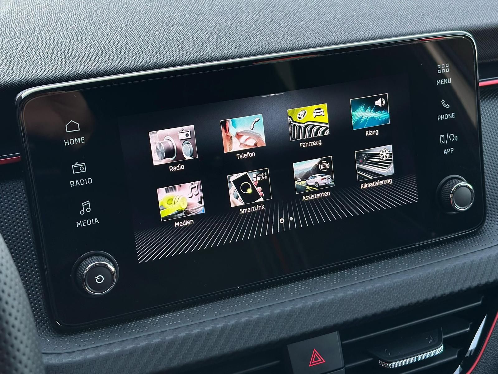 SKODA Kamiq 1.5TSI MONTE CARLO MATRIX#ACC#SPUR#PANO#FH - Image 13