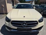 Mercedes-Benz E 220 d T Autom. - Mercedes-Benz mit Diesel-Antrieb: Beige, Luftfederung, Kombi