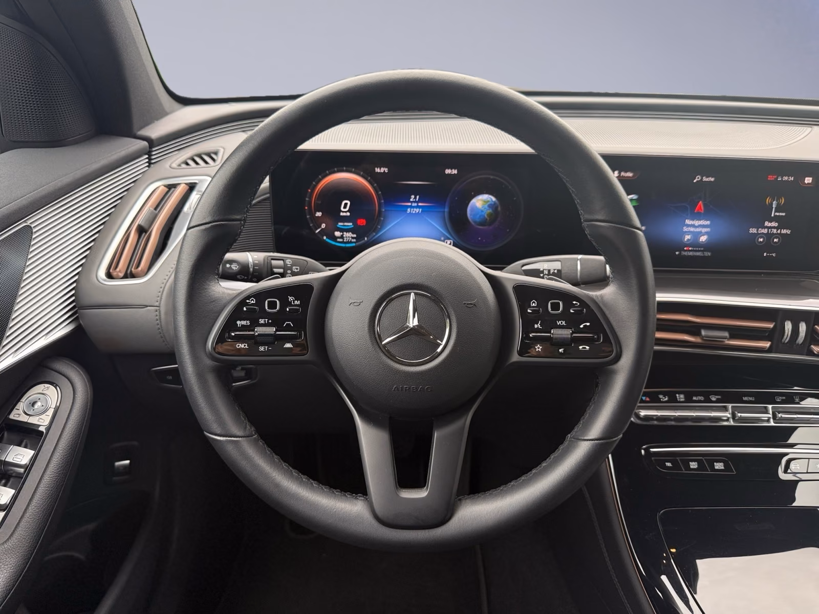 Mercedes-Benz EQC EQC 400 4Matic AHK