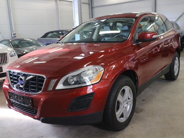 Volvo XC60 Summum Aut AHK Leder Navi Pano Xenon Kamera