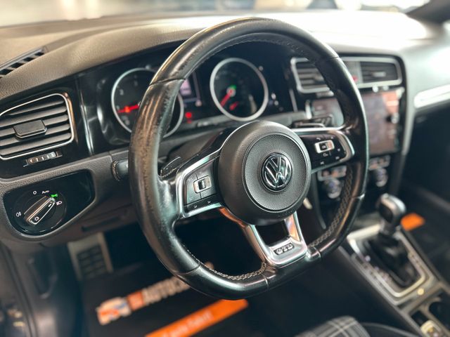 MYAUTOCENTER – Gebraucht- und Jahreswagen mit Werkstattservice in Pfaffenhofen Volkswagen Golf *ACC*PDC*NAVI*2-Zonen*LED*SPORT*