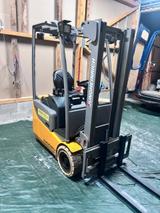 Jungheinrich EFG110 Gabelstapler Elektro
