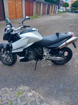 KTM 990 Superduke  - KTM 2007 SUPERDUKE 990