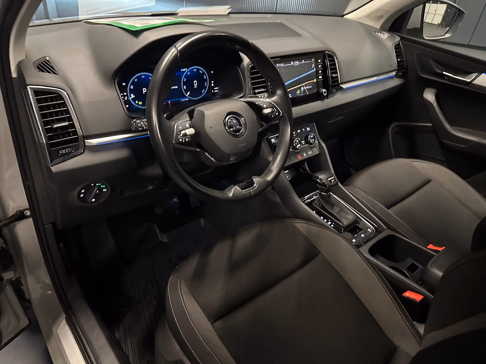 Skoda Karoq 2.0 TDI DSG Tour 4x4 *AHK*NAVI*CarPlay*SHZ, миниатюра 14