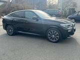 BMW X6 Baureihe X6 xDrive 40 d M Sport Alcantara - BMW X6: 6x6