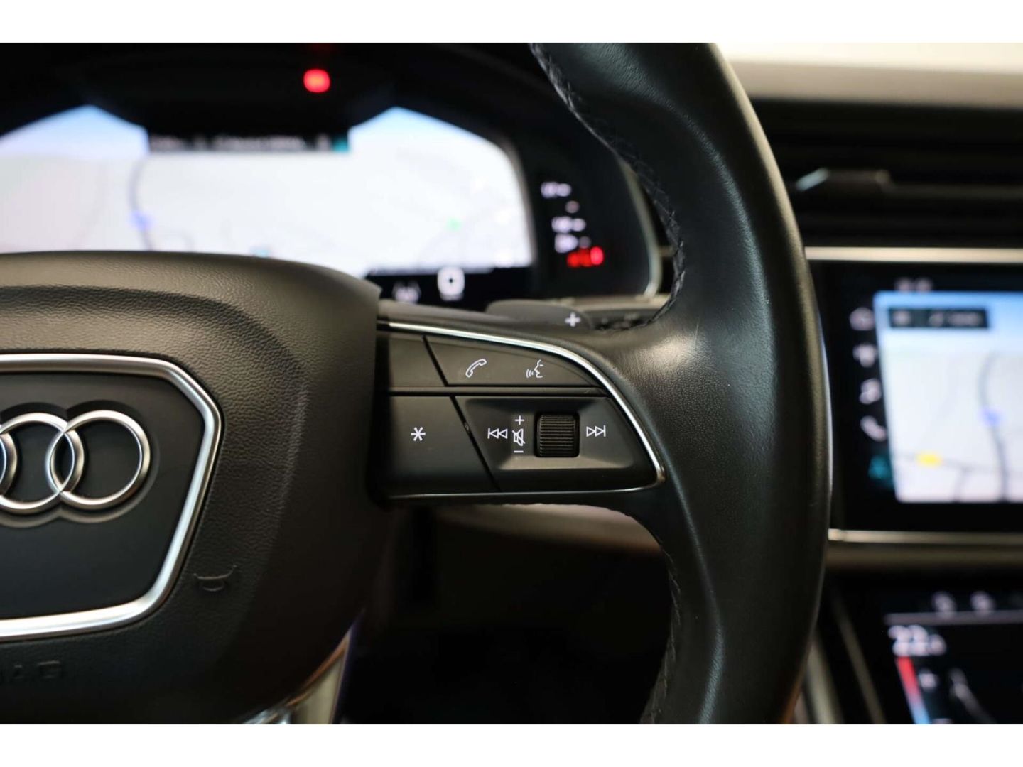 Audi Q7 55 TFSI quattro S line Tip. Leder/Luft/HUD foto 16