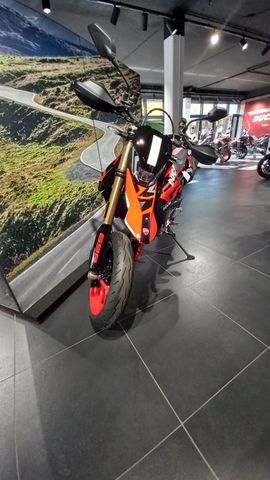 Ducati Hypermotard 698 Mono RVE