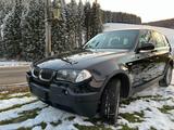BMW X3 E83 - BMW X3: E83